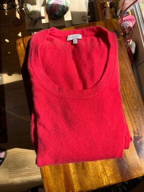 Madison pink Scoop Neck Cashmere Sweater L
